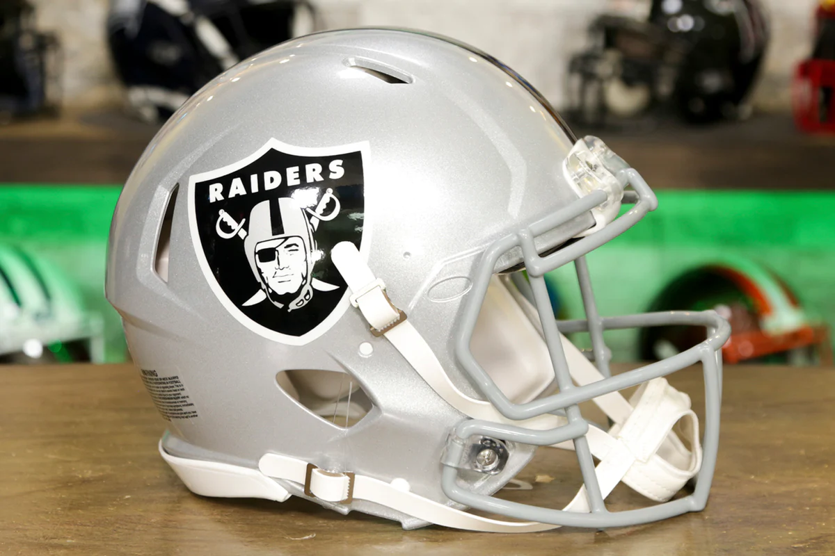 BREAKING Las Vegas Raiders Set To Add Pro Bowl QB key man
