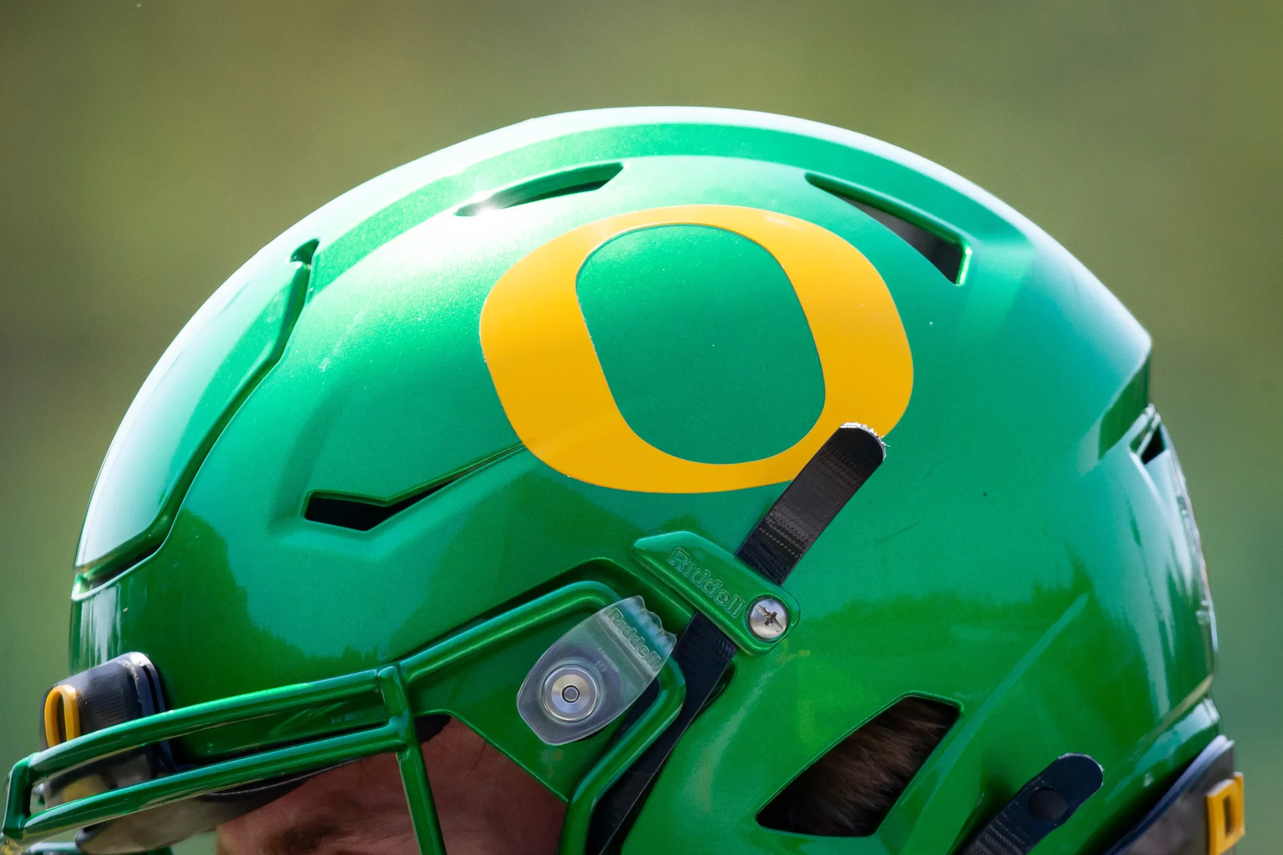 Oregon Football To Land Massive Transfer Portal Addition